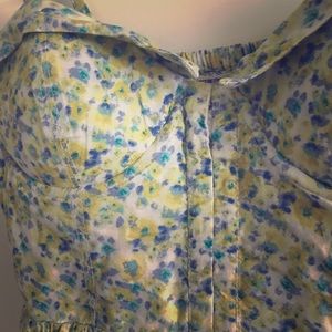 Jessica Simpson floral dress WITH POCKETS